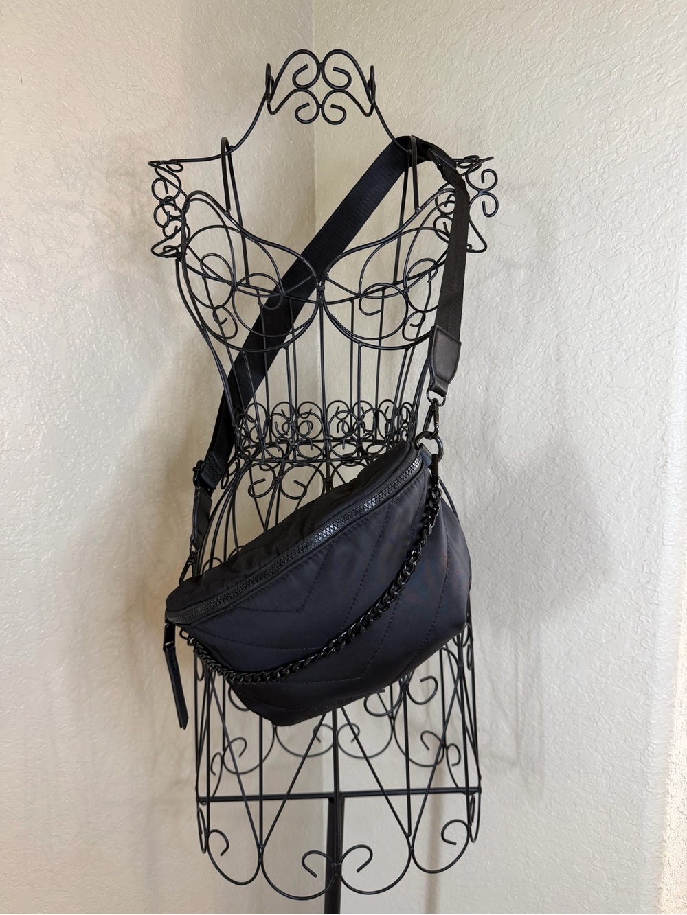 Large Black Quilted Belt Bag Crossbody Fanny Pack Chain Detail Adjustable Strap